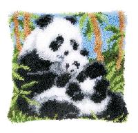 Les Pandas, kit coussin point noué  Vervaco