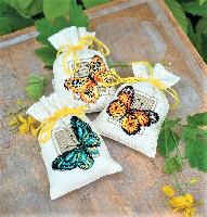 Papillons, lot de 3 kits sachets senteur à broder Vervaco